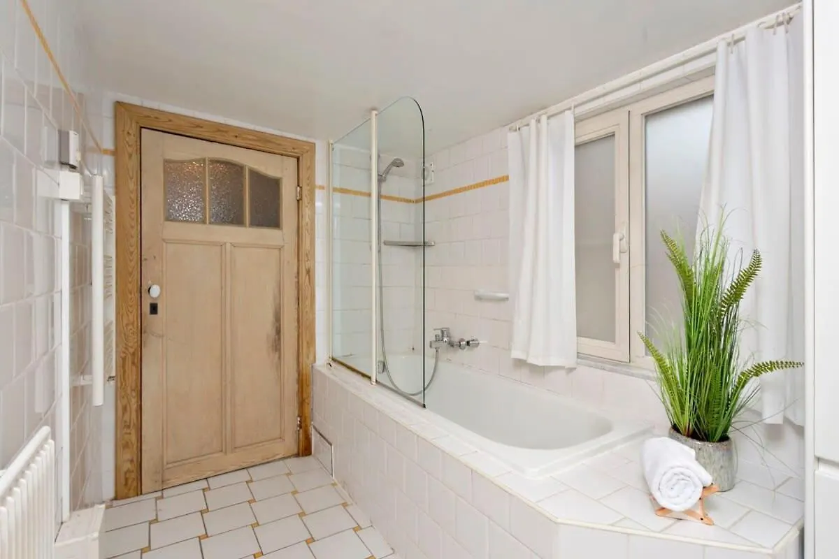 Holiday home Huswell - Charming Town House In Historic Center Of Bruges Villa