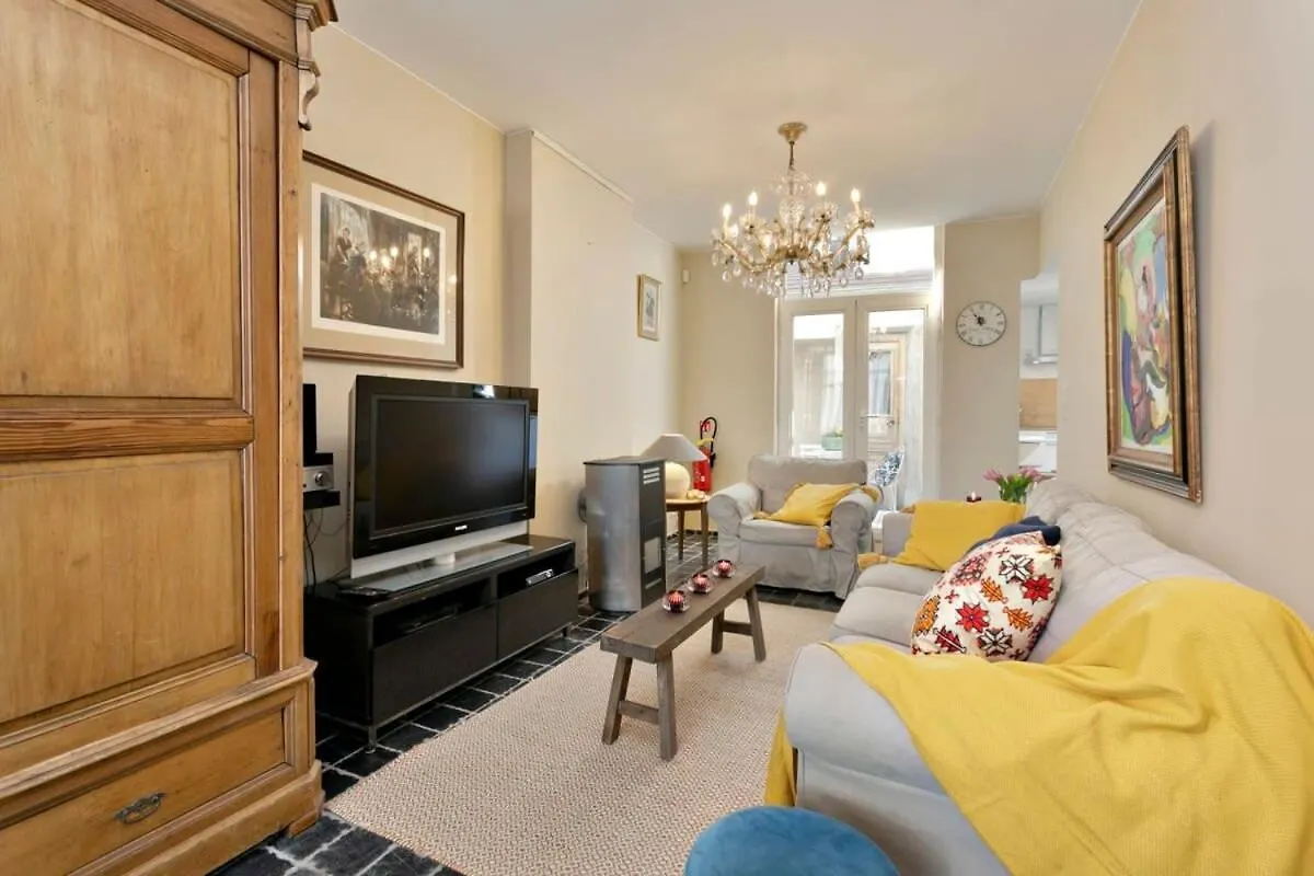 Huswell - Charming Town House In Historic Center Of Bruges Villa